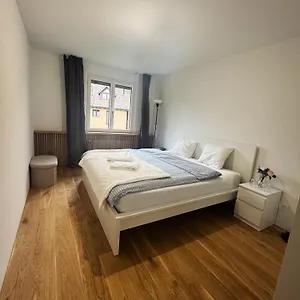 Vk - H - Zuerich Airport - Luxury - - Haldenstrasse - , Kloten Switzerland